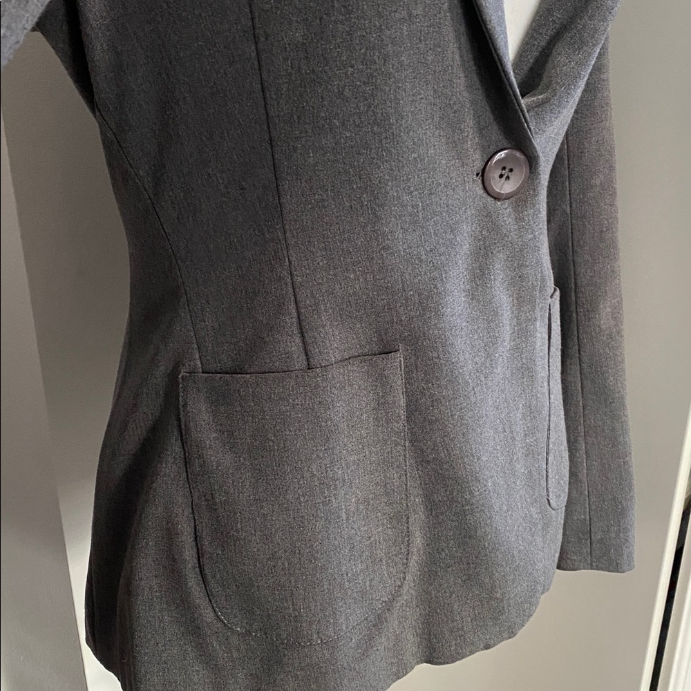 ❌SOLD❌Not Forever Gray Single Button Fitted Blazer Jacket Split Tail - Picture 14 of 17